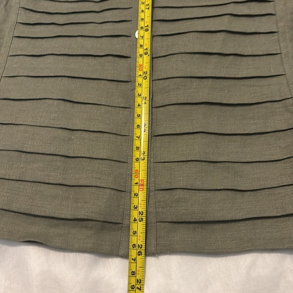 Tracy M 100% Linen Blouse in Olive SZ XL pleated front collared 3/4 sleeve vacay - Picture 8 of 11